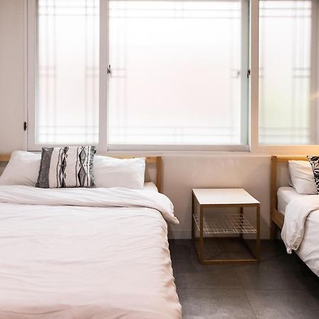 Queen House Hongdae Seoul Luaran gambar